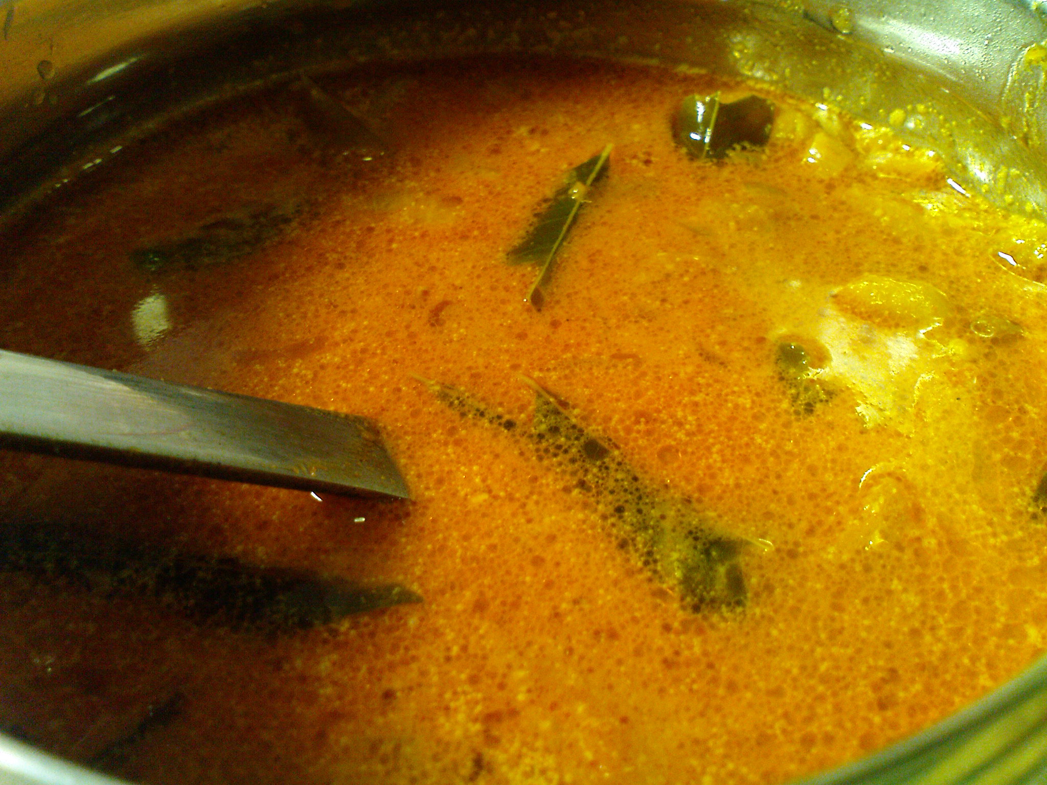 Mochai Kottai Kaara Kulambu picture